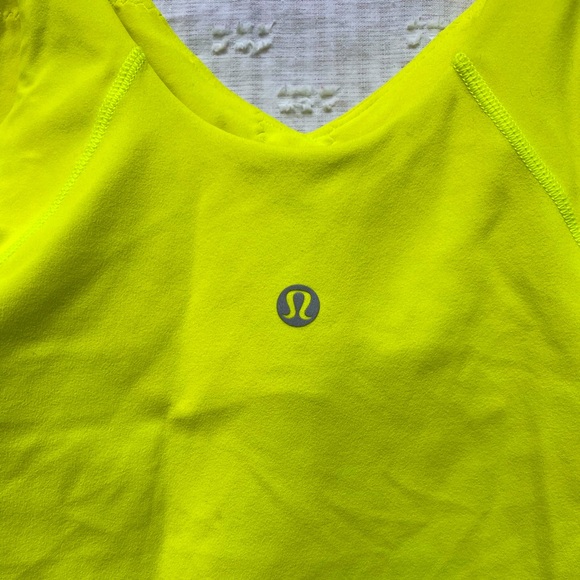 ✨LULULEMON✨ Align Crop Tank - Picture 7 of 7